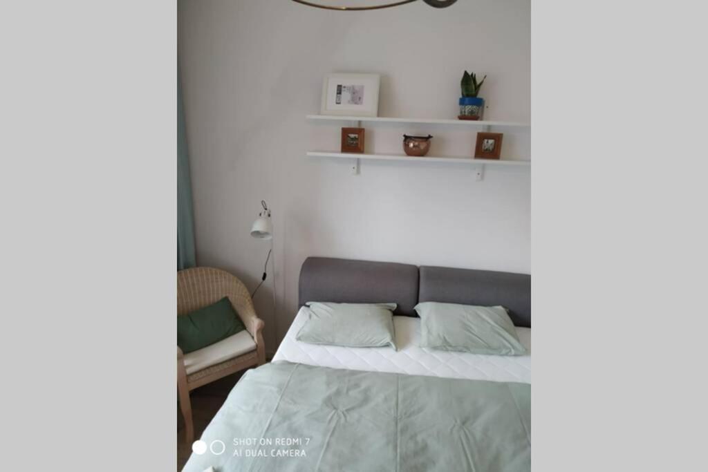 ברטיסלאבה A Cosy Studio In The City Centre מראה חיצוני תמונה