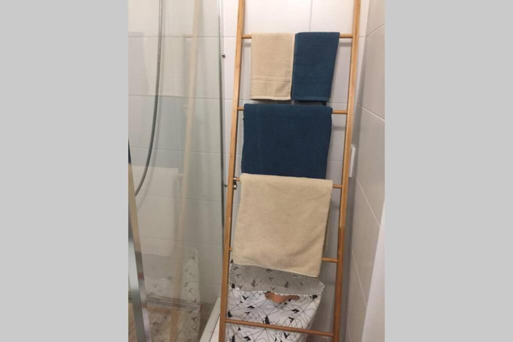 ברטיסלאבה A Cosy Studio In The City Centre מראה חיצוני תמונה